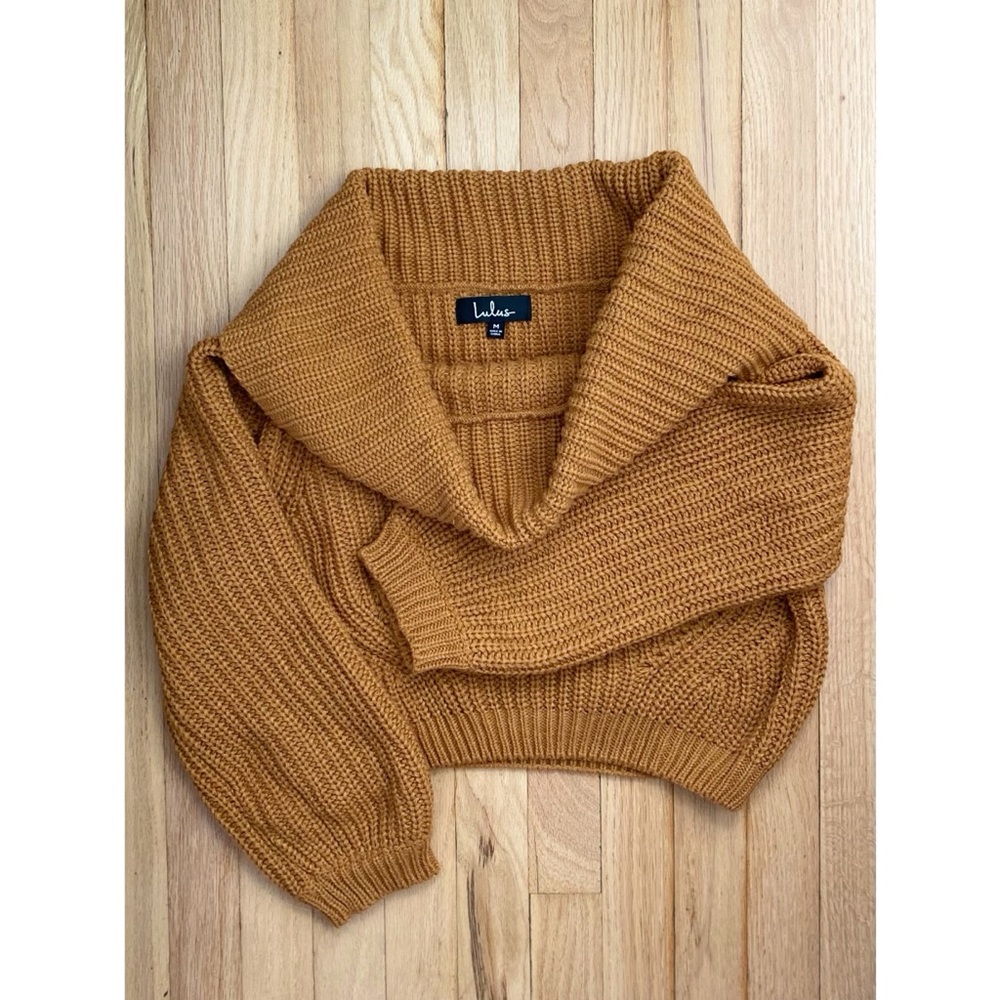 Lulu’s | Crop Sweater | Size M
